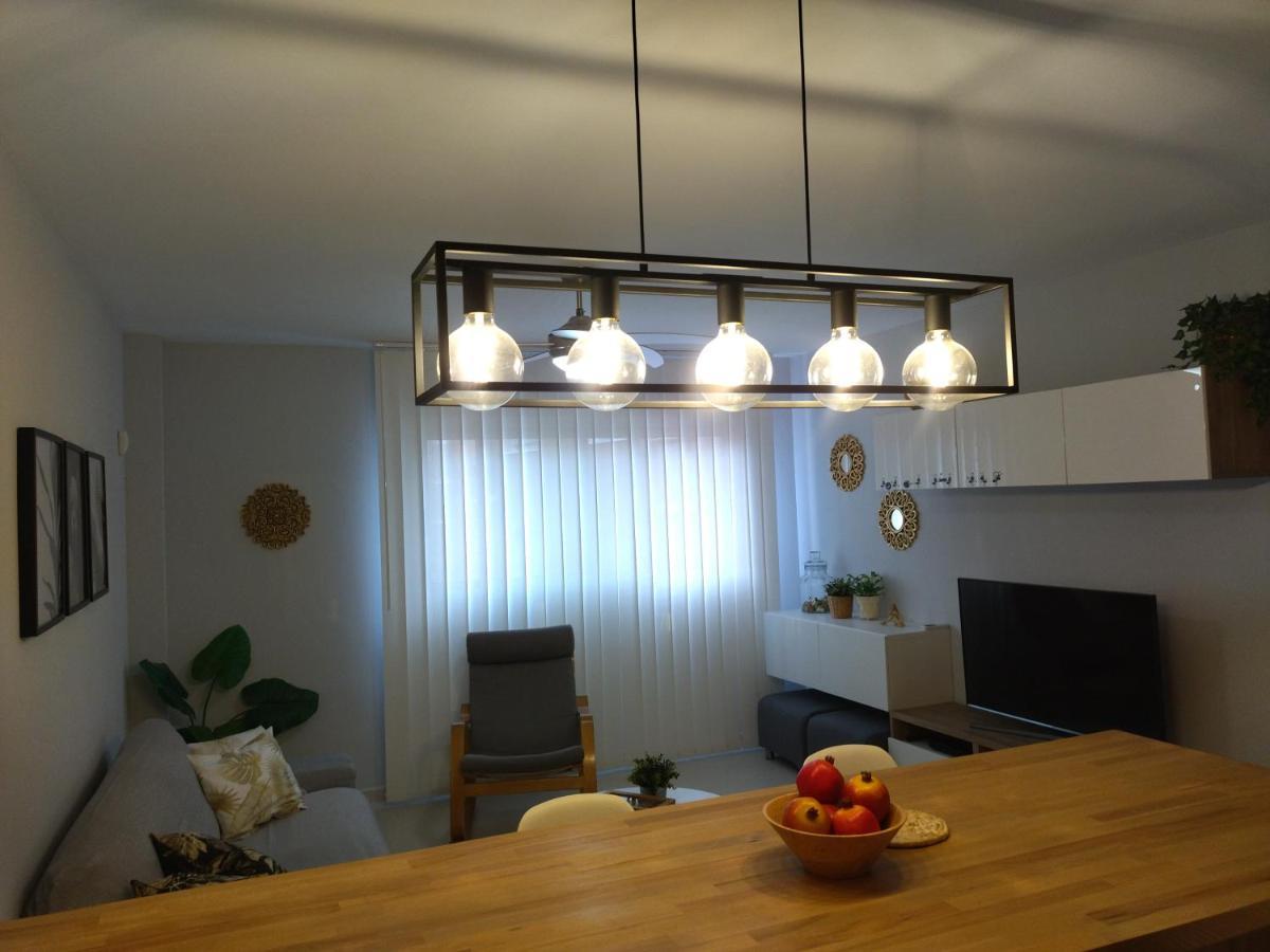 Apartament Carme L'L'Hospitalet de l'Infant Zewnętrze zdjęcie