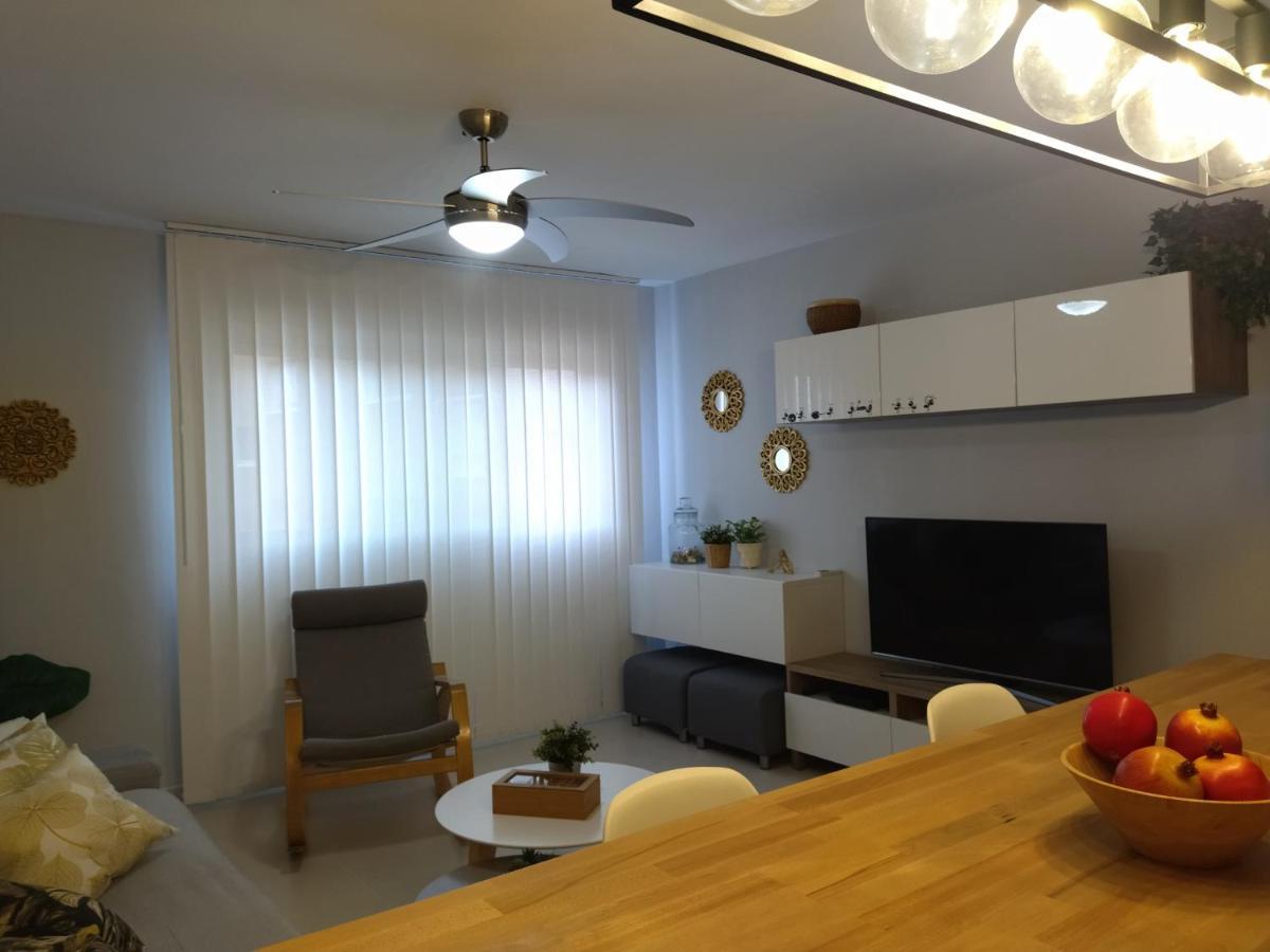 Apartament Carme L'L'Hospitalet de l'Infant Zewnętrze zdjęcie